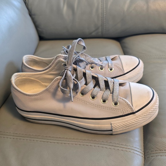 Converse Chuck Taylor All Star Lift Grey Leather Platform 565857C Women's size 9 - Picture 3 of 9